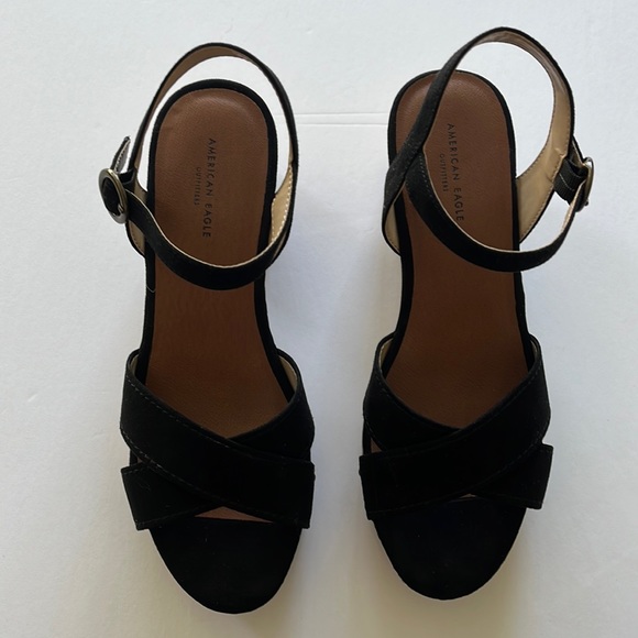 American Eagle Outfitters Shoes - Wood Stacked Heeled Sandal